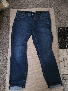 Old Navy Athletic Taper Jeans